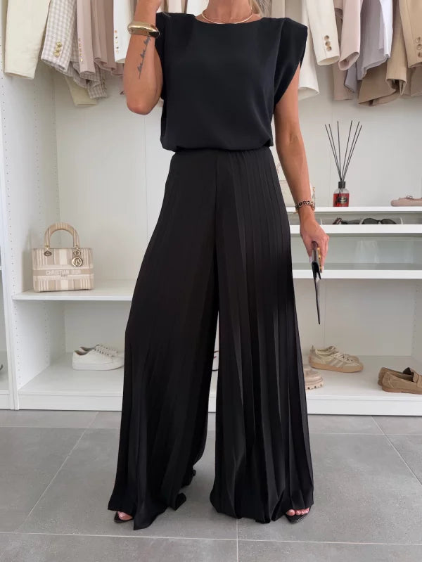 Axelle | Ensemble Minimaliste : Haut Sans Manches et Pantalon Plissé